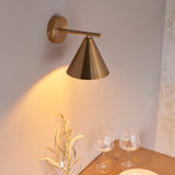Warm Antique Brass Wall Light (0711CAP102893)