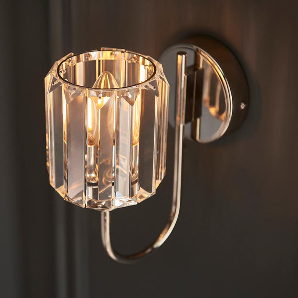 Wall Light in Bright Nickel with Clear Cut Glass Shades (0711BER104109)