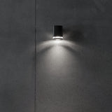 IP54 Outside Single Wall Light in Black (1600FAC38884)