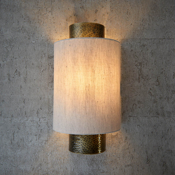 1 Light Wall Light - Hammered Aged Bronze with Natural Linen Shade (0711IND71308)