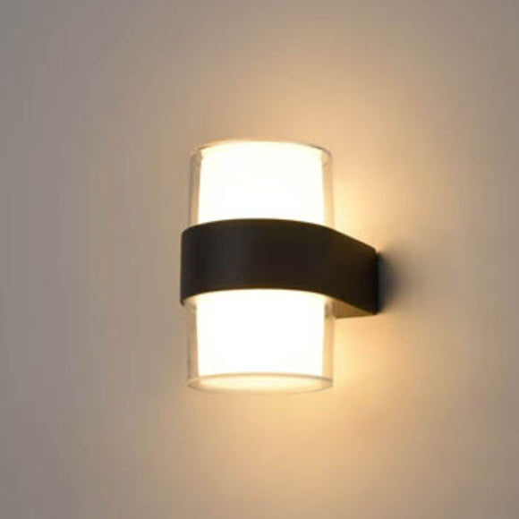 Exterior LED Wall Light Fitting IP54 (0194AUREXT6631)